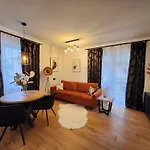 Apartment Jacuzzi & Sauna Bemowo Warsaw