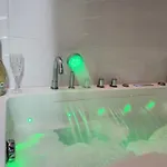Apartment Jacuzzi & Sauna Bemowo