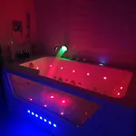 Jacuzzi & Sauna Bemowo Apartment *