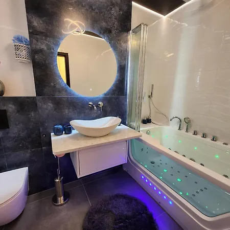 New! Luxury With Jacuzzi And Total Relax - Warszawski Luksus Jacuzzi I Totalny Relaks! Apartment Warsaw