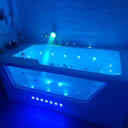 Apartment Jacuzzi & Sauna Bemowo Warsaw