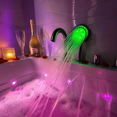 Jacuzzi & Sauna Bemowo Appartement *