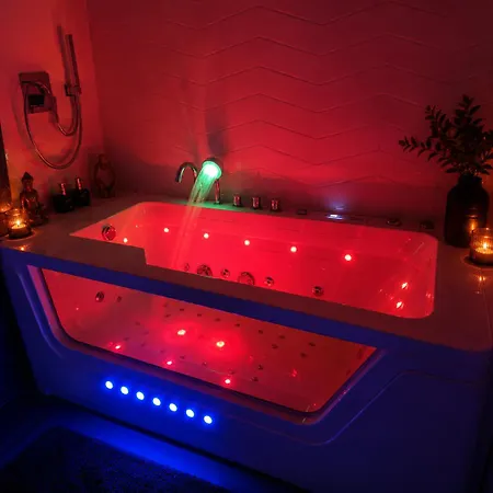 Apartment Jacuzzi & Sauna Bemowo *