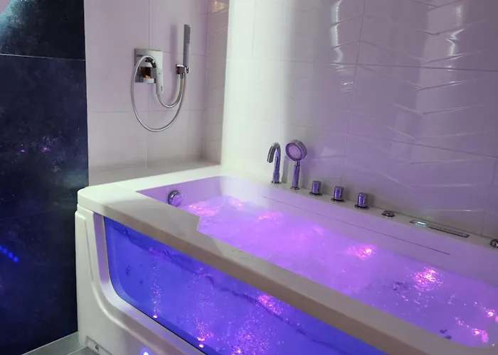 شقة Jacuzzi & Sauna Bemowo *
