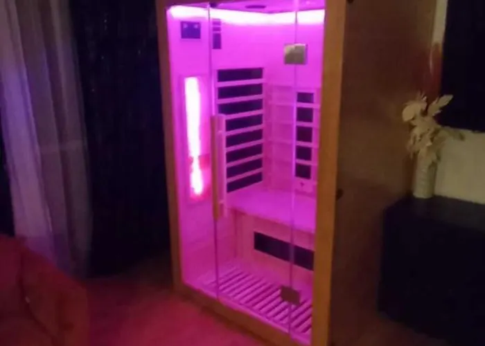 شقة Jacuzzi & Sauna Bemowo *